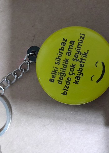 Sihirbaz Yazılı Sarı Anahtarlık - Görsel 2