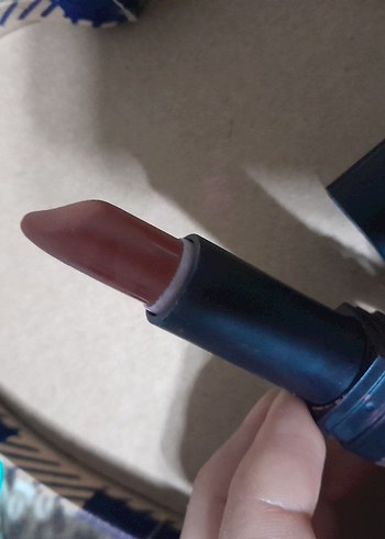 Cocosh She Koyu renk Ruj - Görsel 3