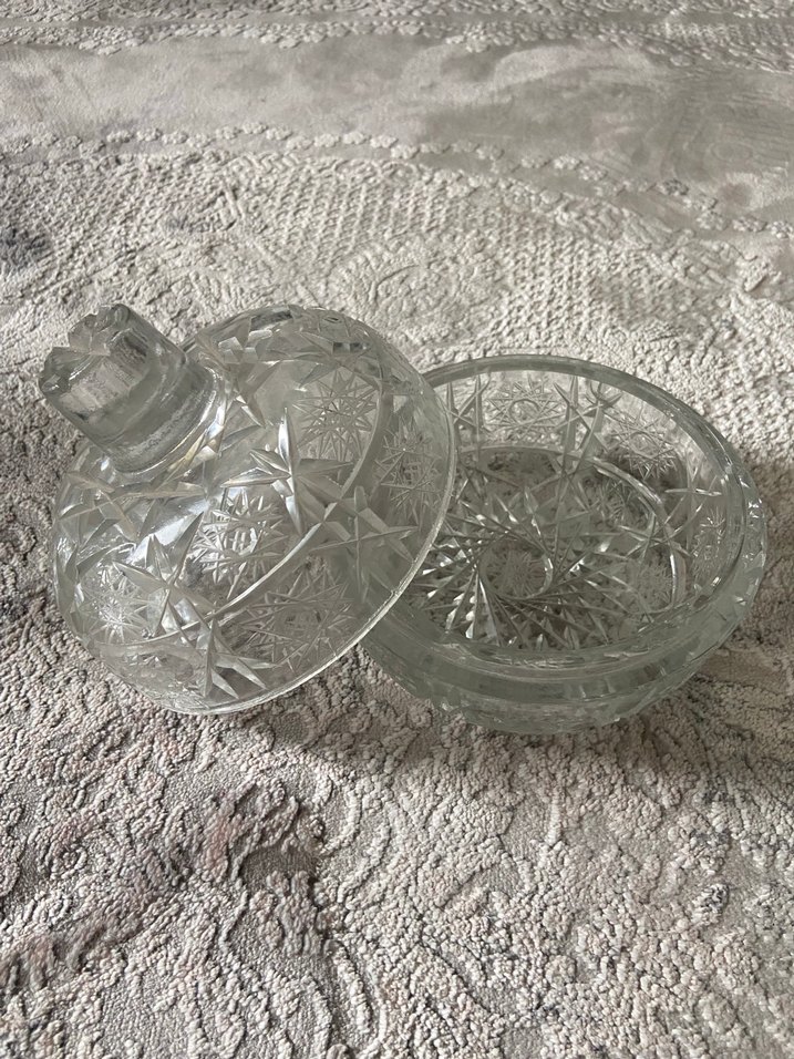 Gri Beyaz Kesme Cam Vazo - Görsel 3