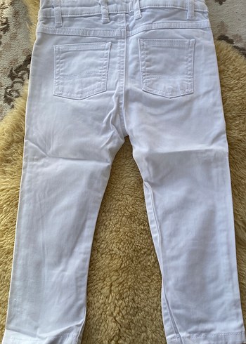 Düğmeli Beyaz Erkek Çocuk Pantolonu - Görsel 2