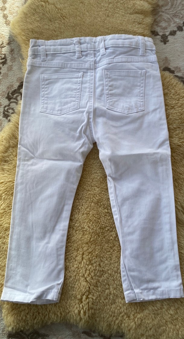 Düğmeli Beyaz Erkek Çocuk Pantolonu - Görsel 2