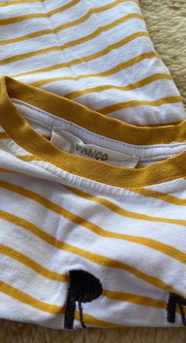 Sarı Çizgili Düğmeli Erkek Tişört - Görsel 2