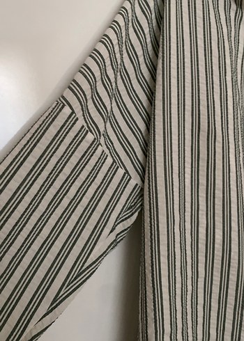 Gri Çizgili Uzun Kollu Keten Kadın Gömlek - Görsel 4