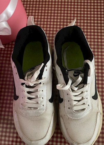 Beyaz Nike Kadın Günlük Spor Ayakkabı - Görsel 5