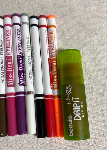 Makyaj malzemeleri - Görsel 2