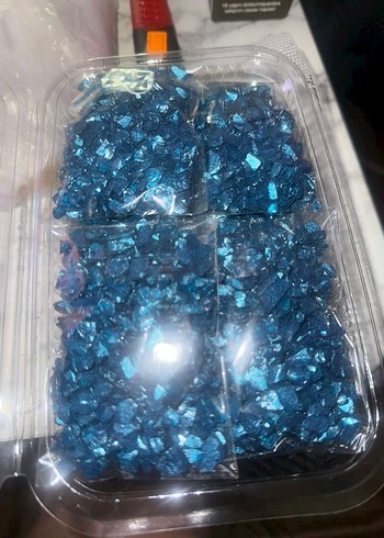 Epoksi Cam kırıkları 2-4 mm 100 gram tek renk fiyatıdır - Görsel 3