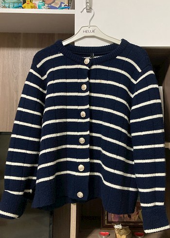 Lacivert Beyaz Çizgili Düğmeli Kadın Hırka - Görsel 3