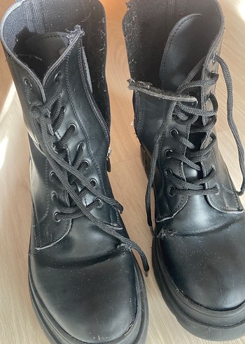 Siyah Deri Gotik Stiletto Topuklu Kadın Bot - Görsel 2