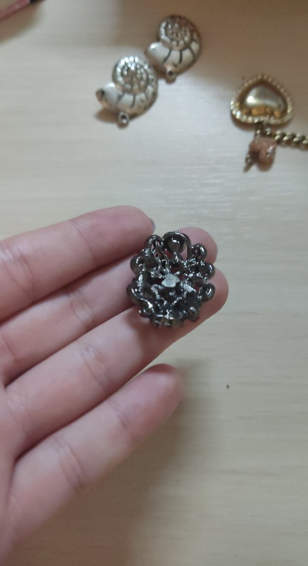 Kırmızı Parlak Taşlı Vintage Kolye ucu - Görsel 2