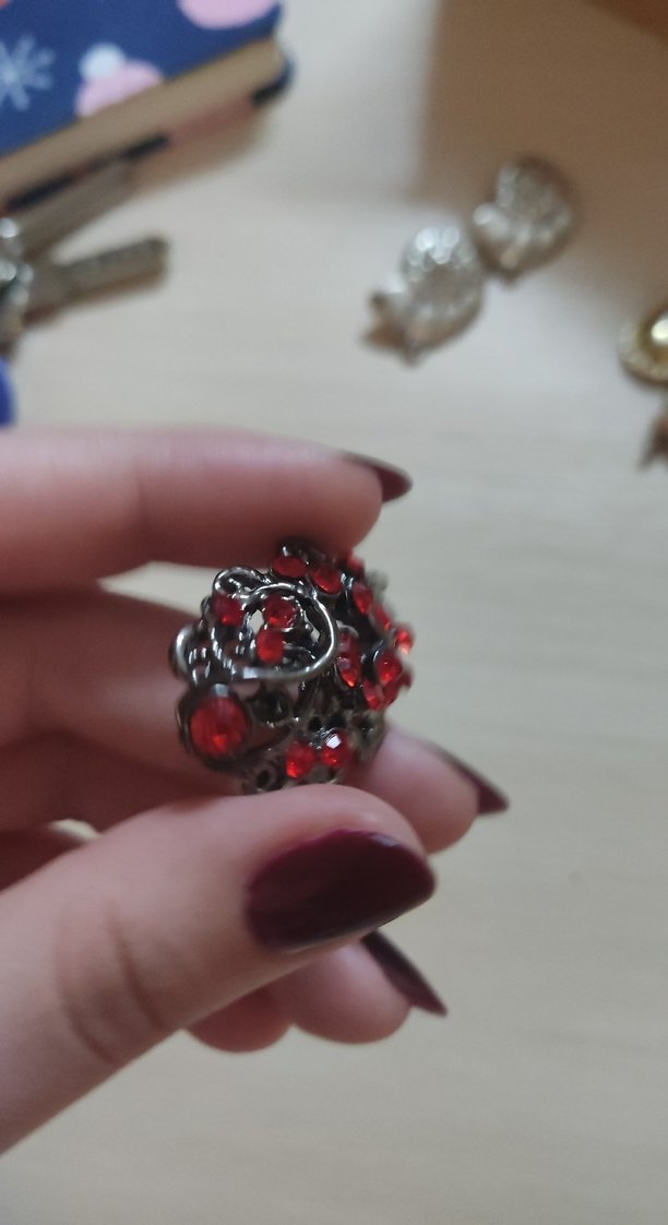 Kırmızı Parlak Taşlı Vintage Kolye ucu - Görsel 4