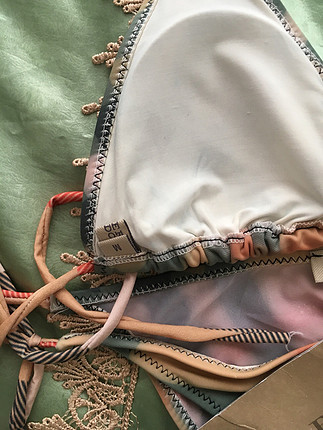 m Beden Burberry bikini kesinlikle giyilmedi dolapda beklemekten yoruldu