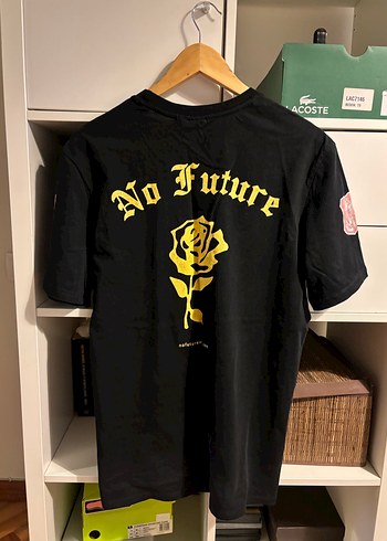 Siyah Altın Baskılı Rock Punk T-shirt - Görsel 2