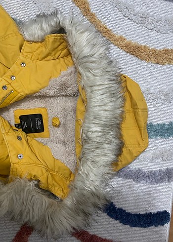 Kadın Sarı Kürklü Midi Kışlık Mont - Görsel 2