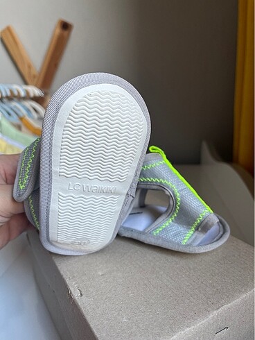 20 Beden Bebek sandaleti