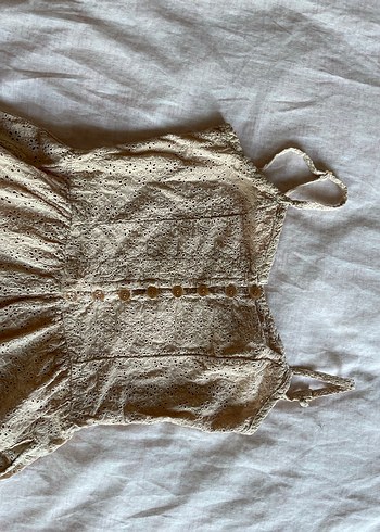 Düğmeli V Yakalı Keten Mini Tulum - Görsel 3