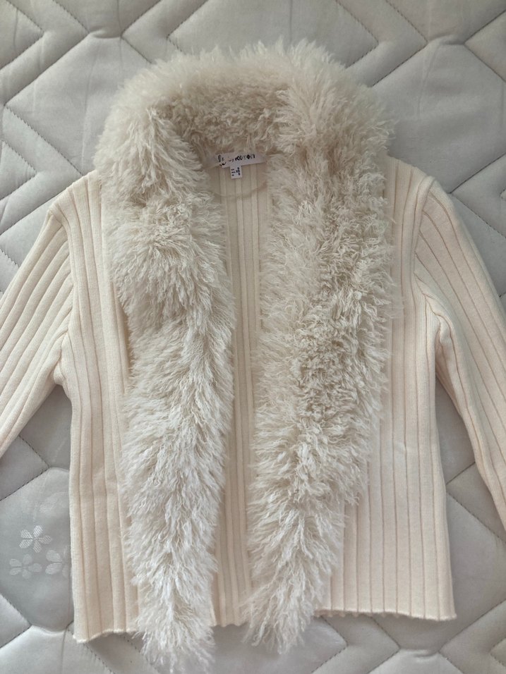 Beyaz Kürklü Boğazlı Kadın hırka - Görsel 4