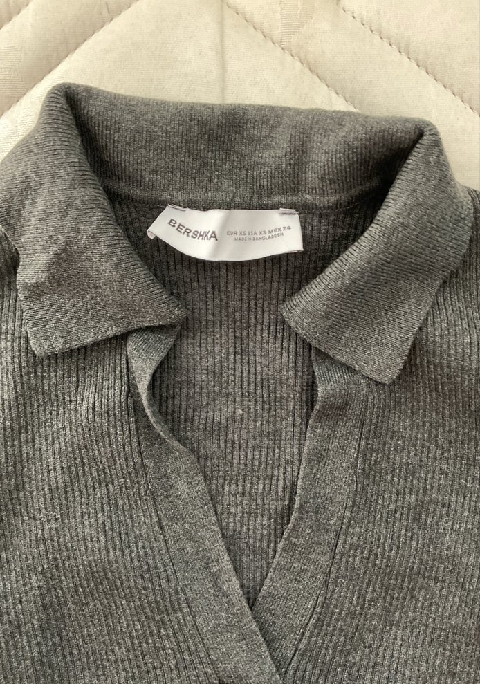 Gri Kadın Triko V Yaka Kazak - Görsel 2