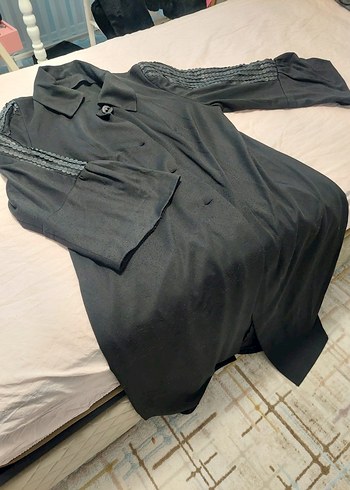 Düğmeli Siyah kadın pardesü - Görsel 3