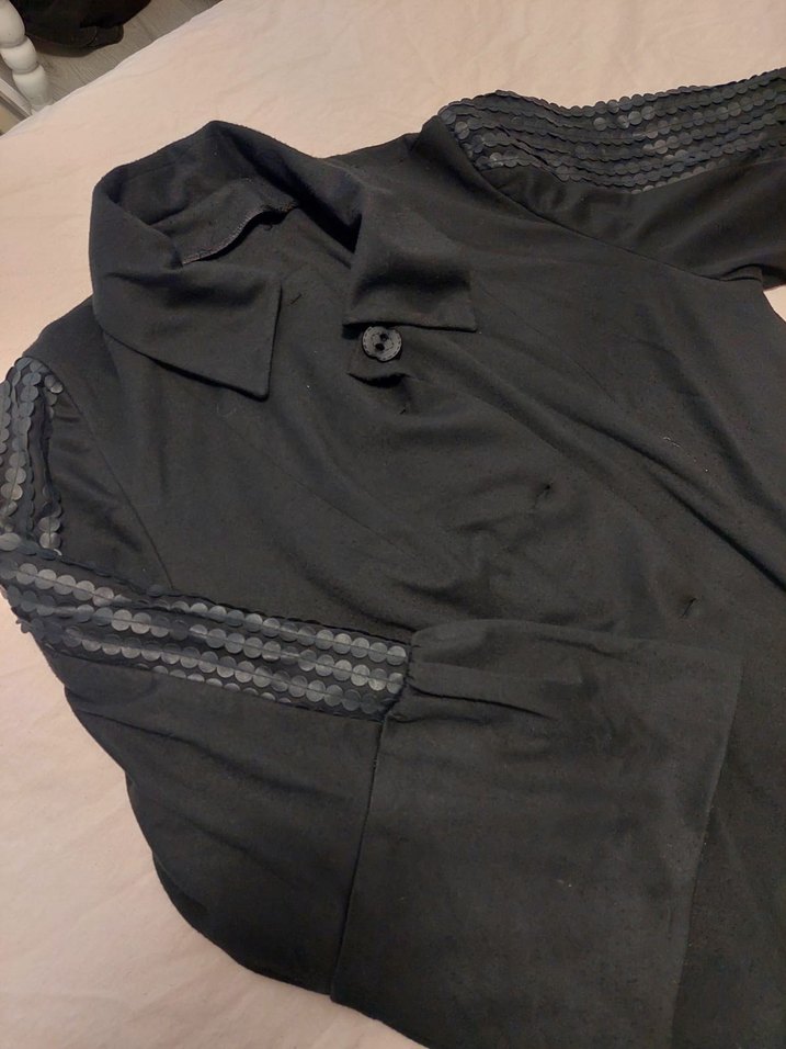 Düğmeli Siyah kadın pardesü - Görsel 2