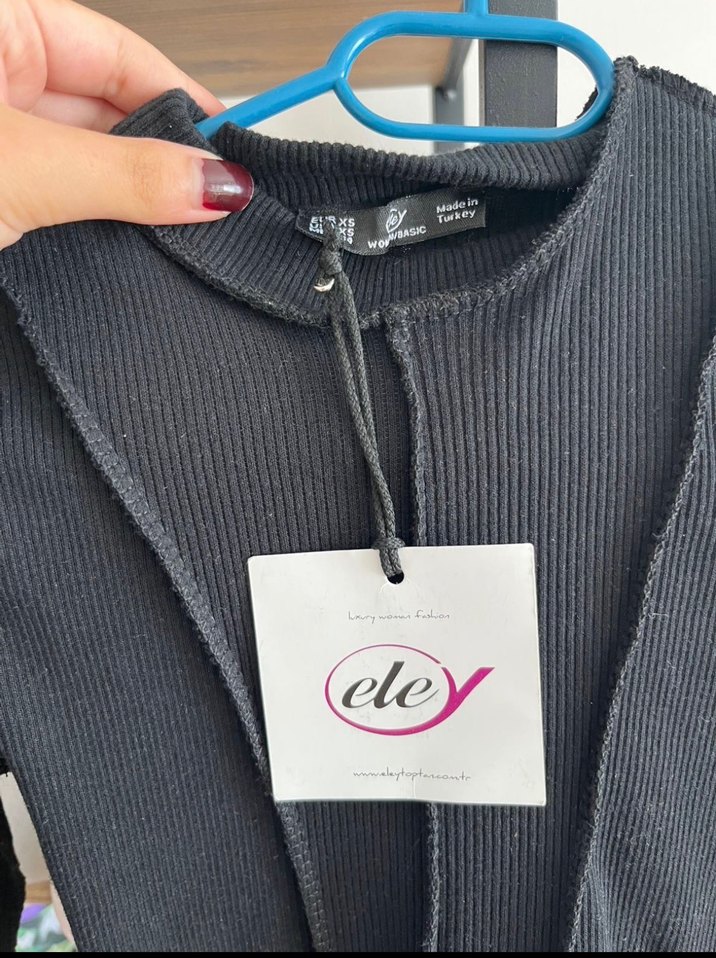 Siyah Yüksek Yakalı Uzun Kollu Triko Elbise - Görsel 2