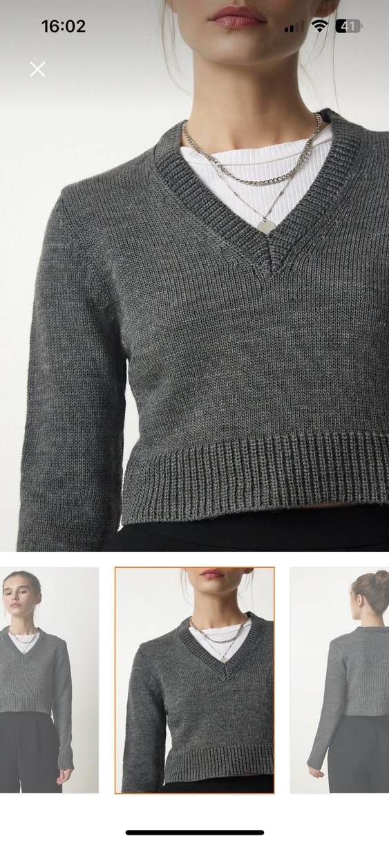 Gri V Yaka Yün Kadın Kazak - Görsel 2