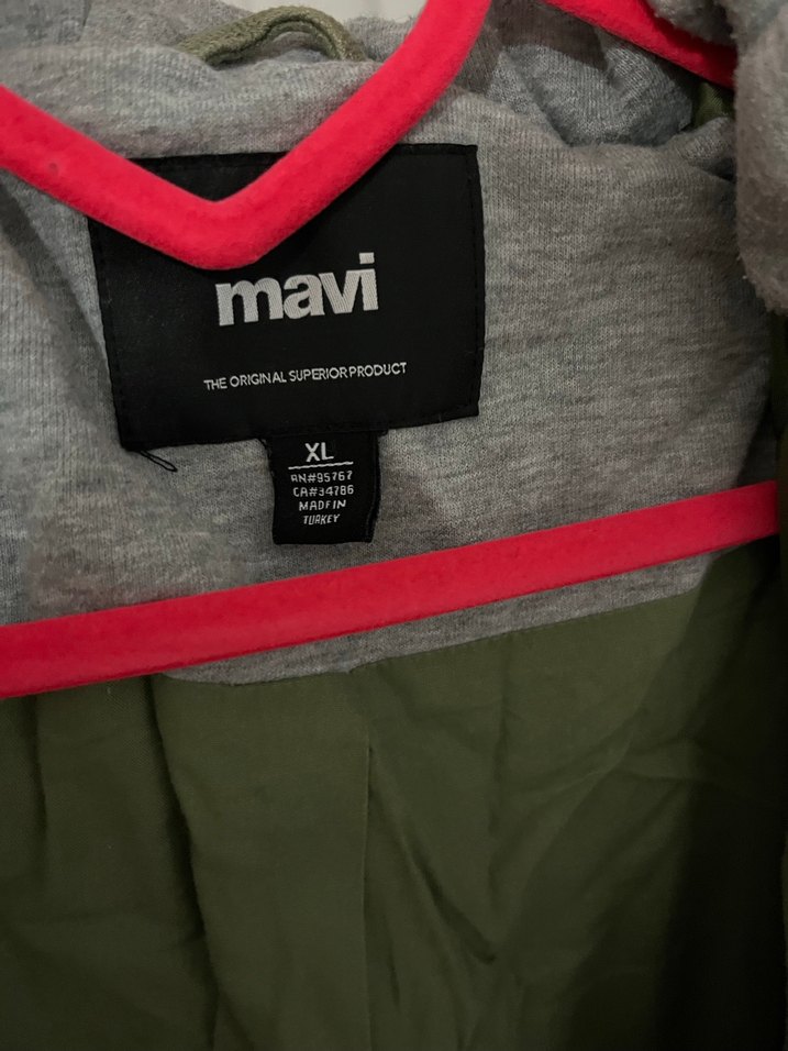 Yeşil Kapüşonlu Kadın Ceket - Görsel 3