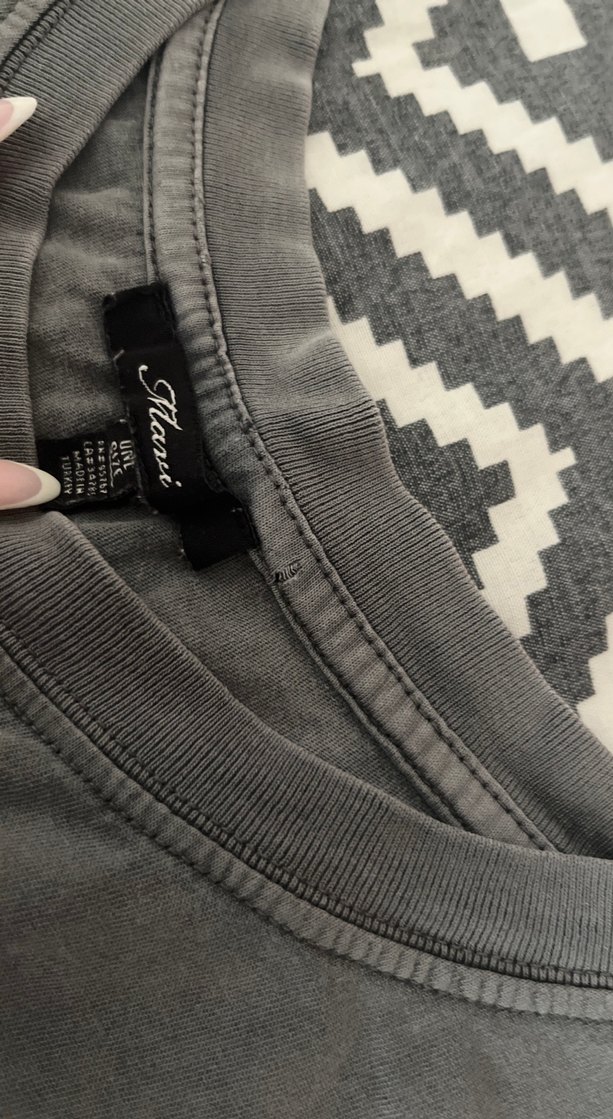 Gri soluk efektli kadın Tişörtü, Kısa Kollu, Baskılı - Görsel 5