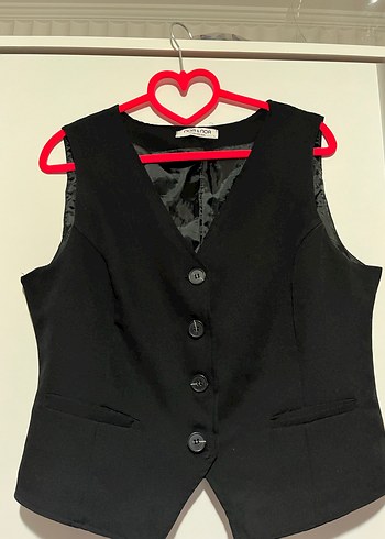 Siyah Düğmeli Kadın Yelek - Görsel 3