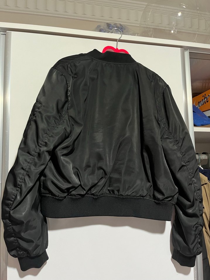 Siyah Fermuarlı Kadın Bomber Ceket - Görsel 4