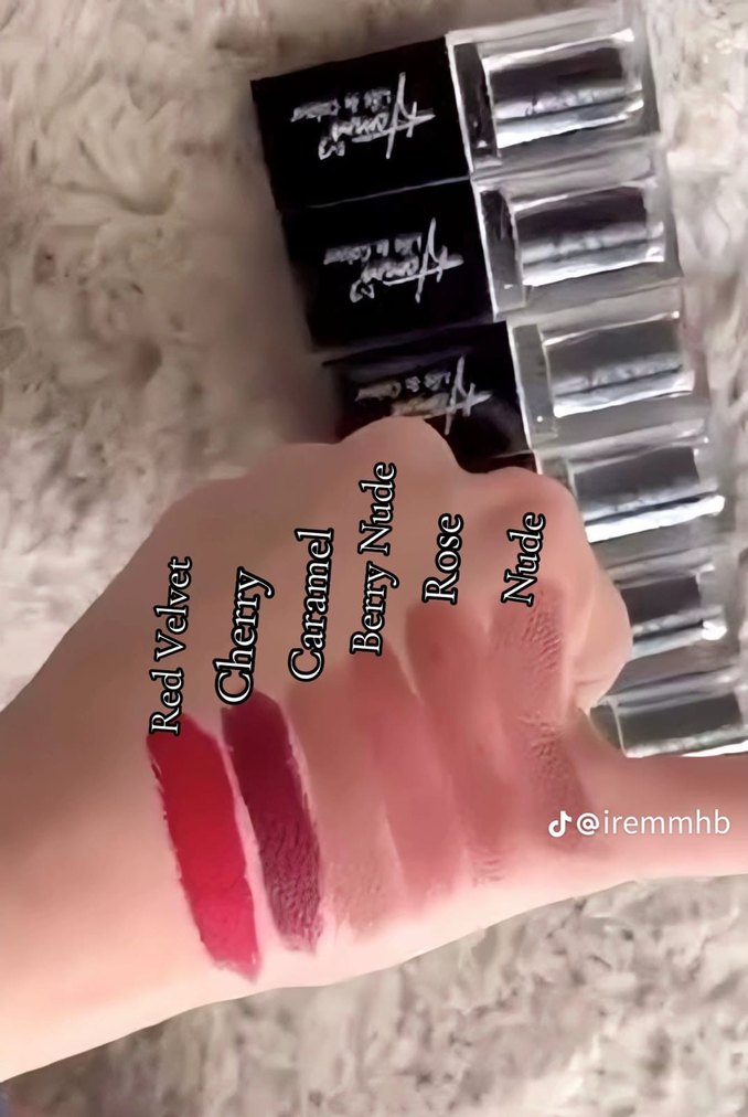 Homm Bitkisel Kırmızı Parlak Ruj - Görsel 3