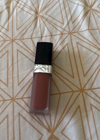 Koyu Bej Ruj CD Marka Dior 200 numara - Görsel 2