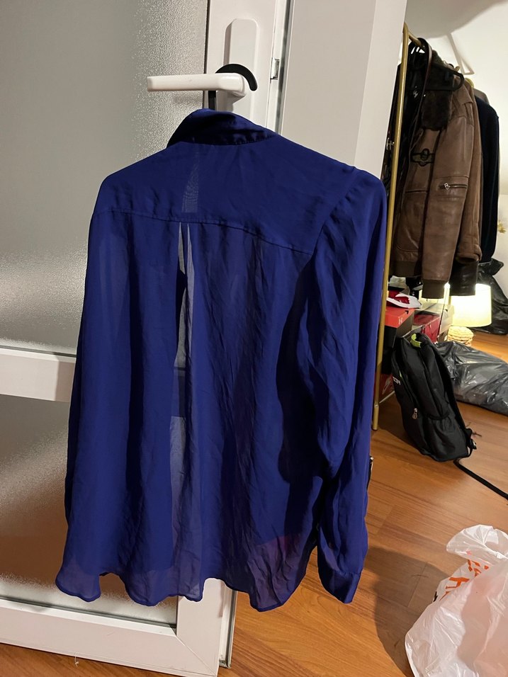 Drapeli Parlak Mavi Kadın Gömlek - Görsel 2