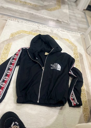 Siyah Kapüşonlu Fermuarlı Kadın Ceket - Görsel 4