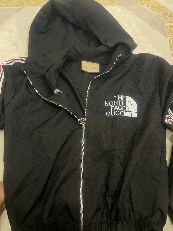 Siyah Kapüşonlu Fermuarlı Kadın Ceket - Görsel 2