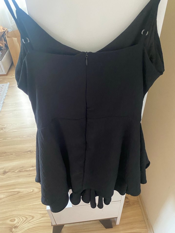 Siyah Drapeli Mini V Yakalı Elbise - Görsel 4