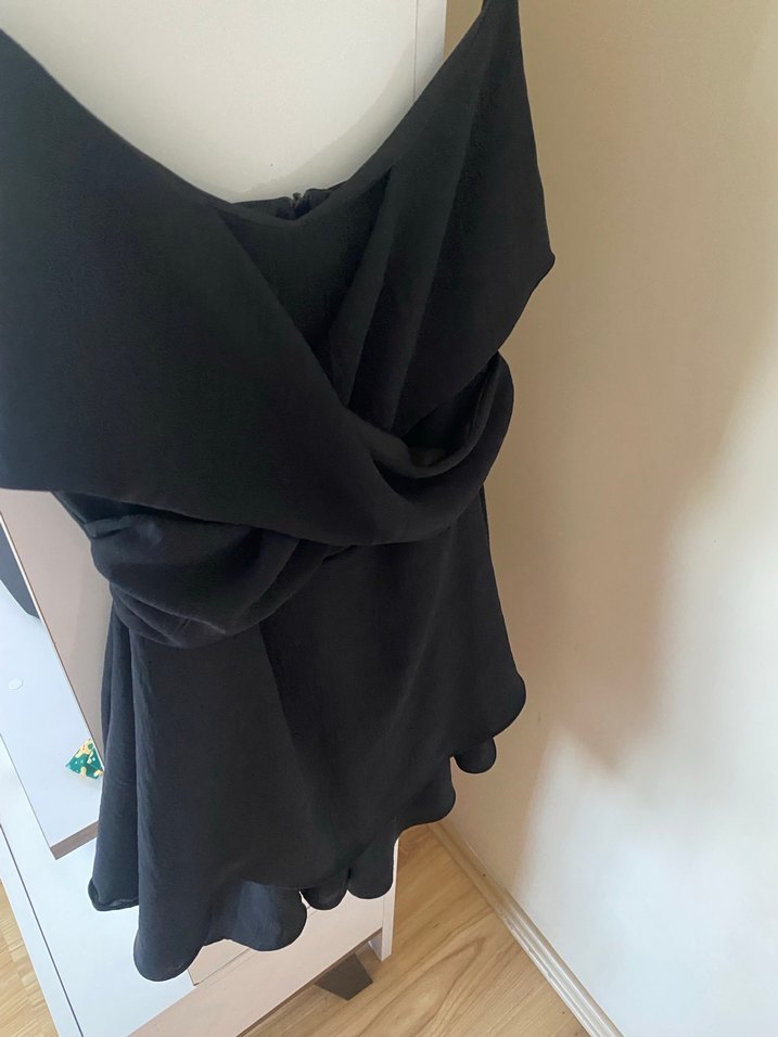 Siyah Drapeli Mini V Yakalı Elbise - Görsel 2