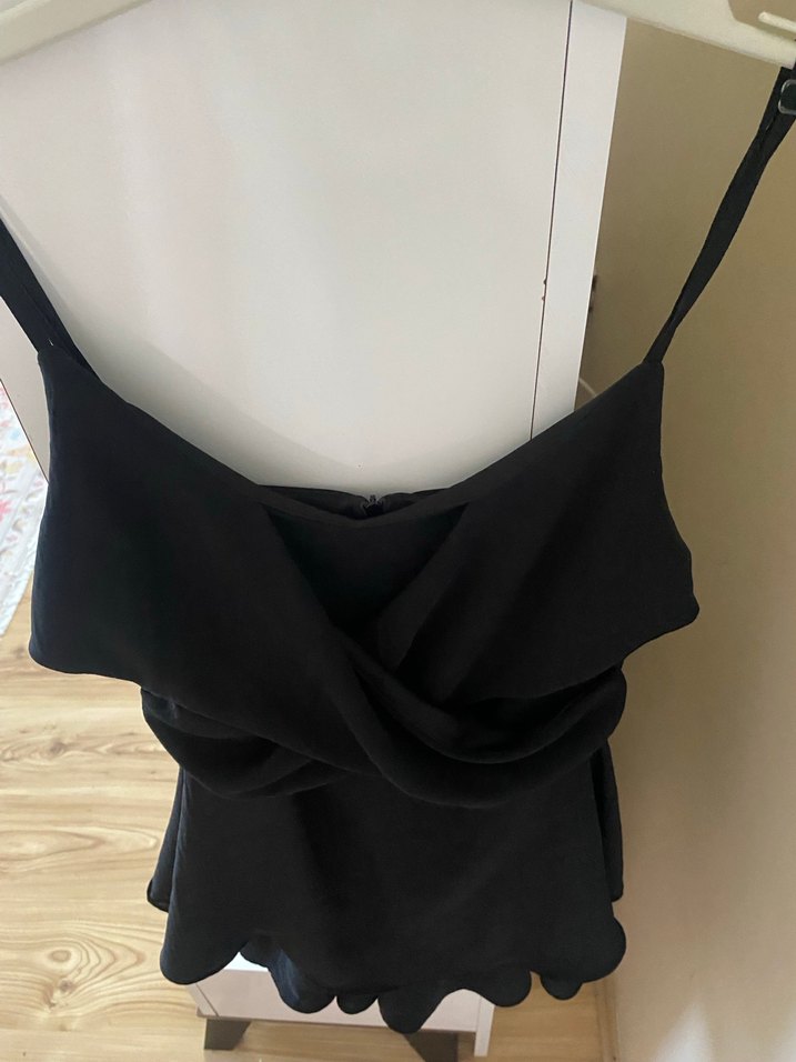 Siyah Drapeli Mini V Yakalı Elbise - Görsel 3