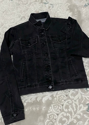 Siyah Düğmeli Kadın kot ceket - Görsel 2