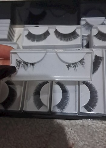 Siyah Takma Kirpik Çiftleri dubai markasıdir orjinaldir - Görsel 2