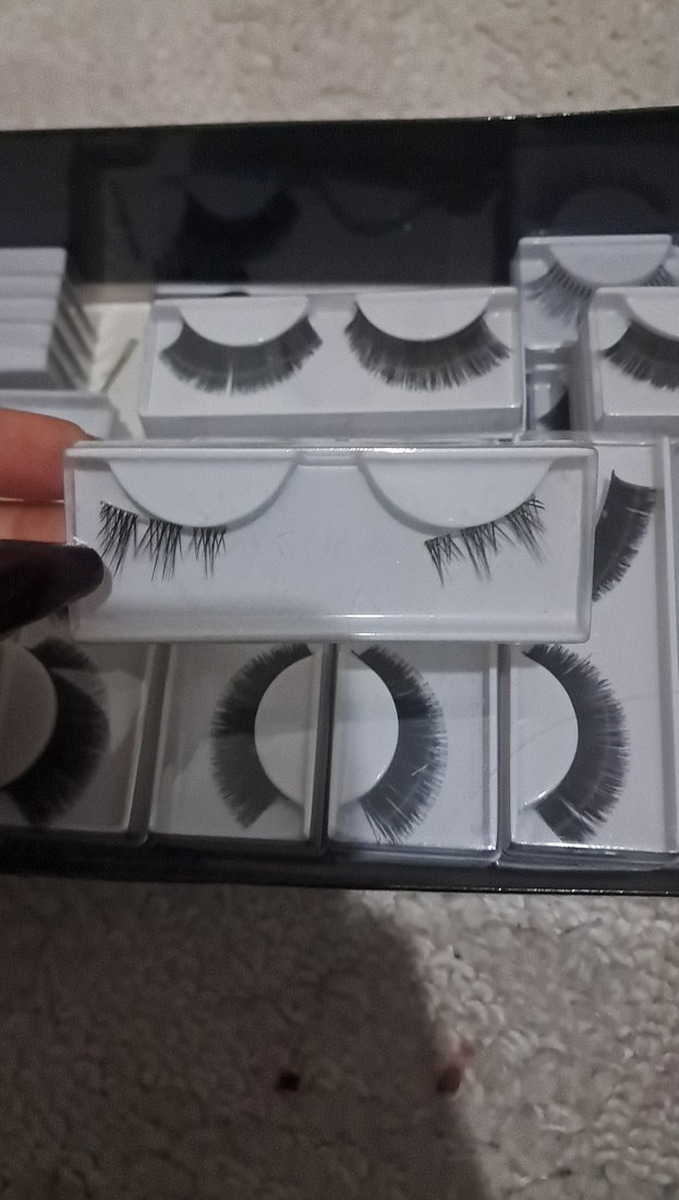 Siyah Takma Kirpik Çiftleri dubai markasıdir orjinaldir - Görsel 2