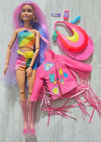Barbie Bebek ve Aksesuar Seti, Pastel Pembe