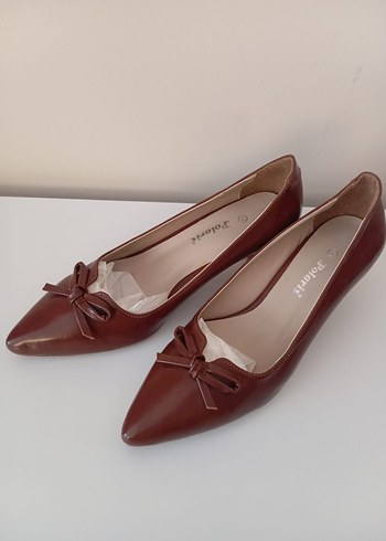 Polaris kahverengi fiyonklu topuklu ayakkabı - Görsel 3