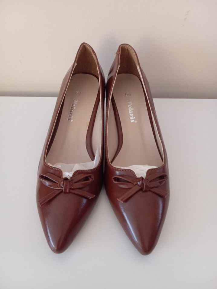 Polaris kahverengi fiyonklu topuklu ayakkabı - Görsel 2