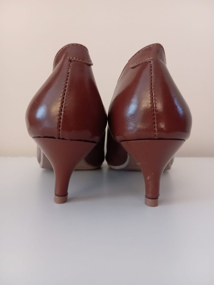 Polaris kahverengi fiyonklu topuklu ayakkabı - Görsel 4