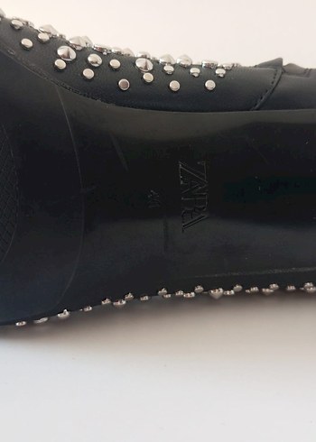 Zara Metal Zımbalı İnce Topuklu Bot - Görsel 6