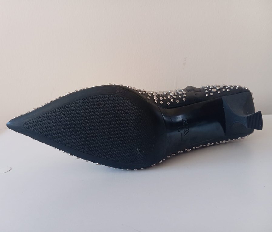 Zara Metal Zımbalı İnce Topuklu Bot - Görsel 5