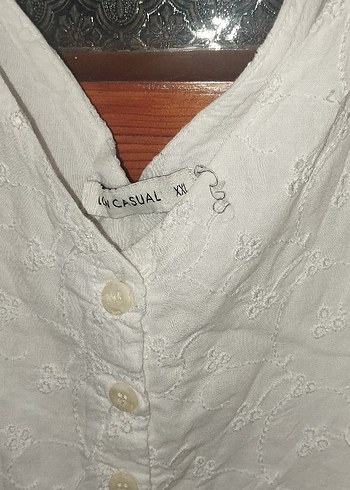 Düğmeli Beyaz Keten Midi Elbise - Görsel 3