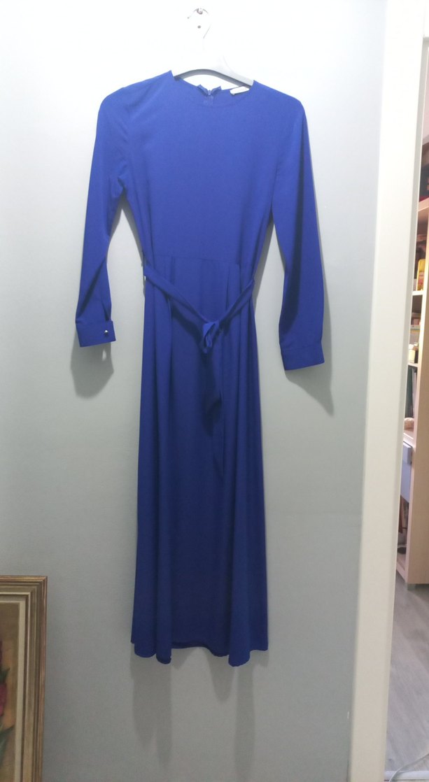 Mavi Uzun Kollu V Yaka Uzun Elbise - Görsel 4