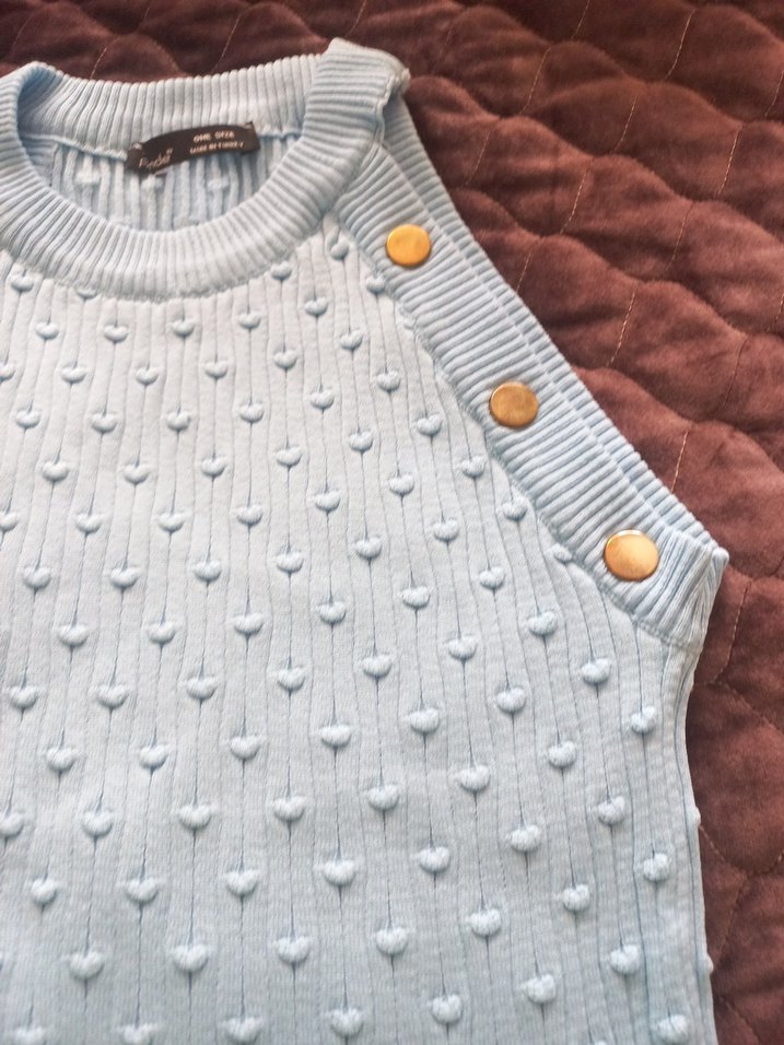 Beyaz Triko Kolsuz Midi Kazak - Görsel 4