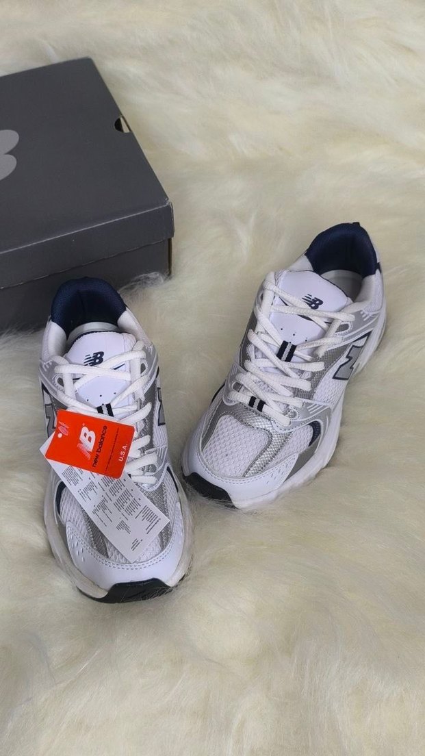 New Balance Beyaz Gri Kadın Spor Ayakkabı - Görsel 2